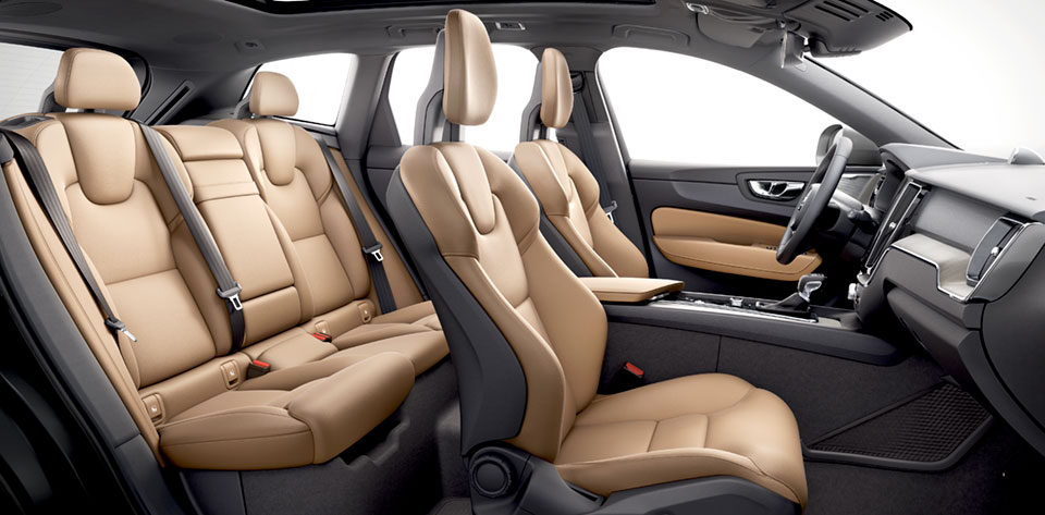 XC60INTERIOR.jpg