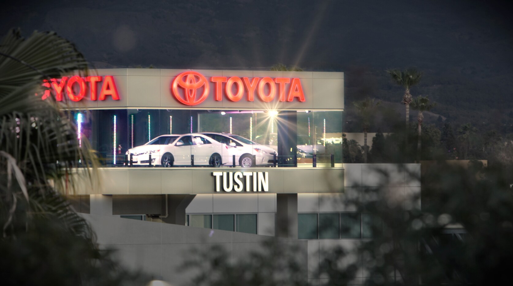 Tustin Toyota | New Toyota dealership in Tustin, CA 92782