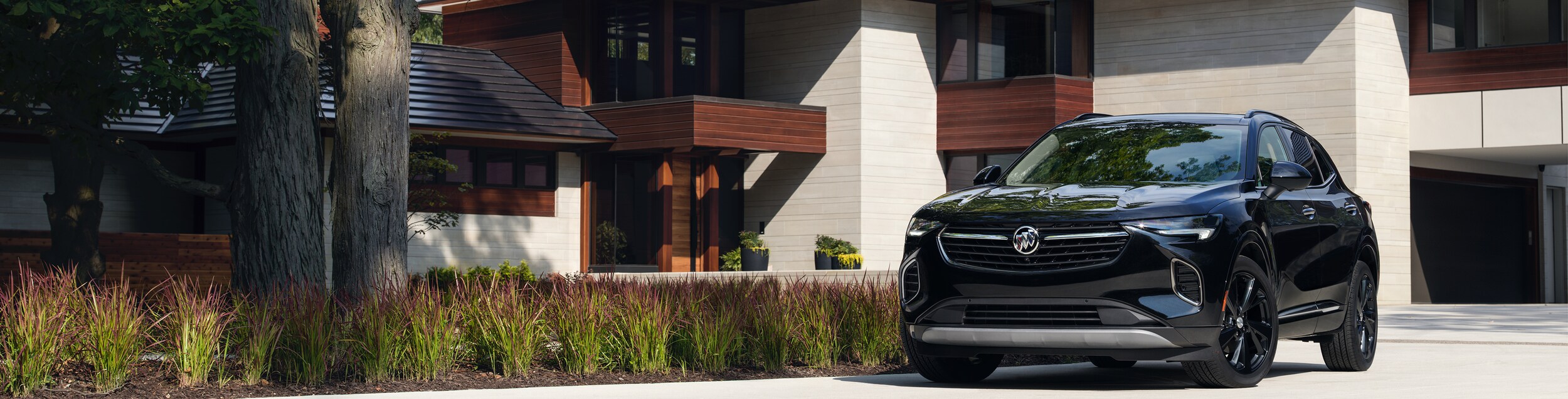 2021-Buick-Envision-Essence-SportTouringPackage-SUV-L02.png