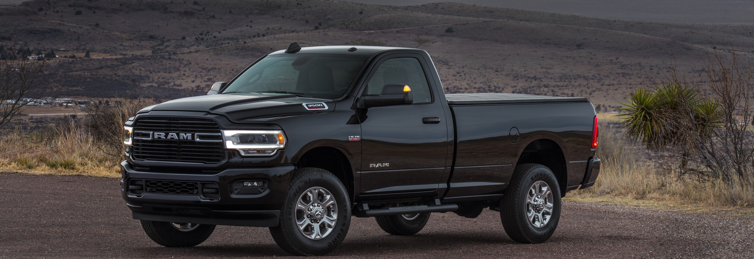 2021-RAM-3500-BigHorn-RegularCab-Truck-L02.png