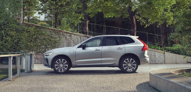 Osteen_Volvo_Trims-L3.png.png 2023 vs. 2022 Trim Levels