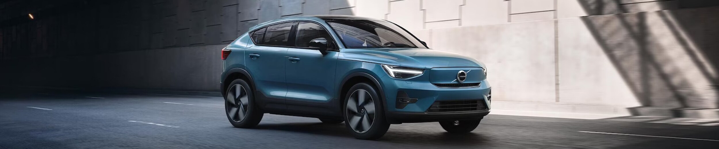 Volvo_WebBanner-Header-C40.jpg