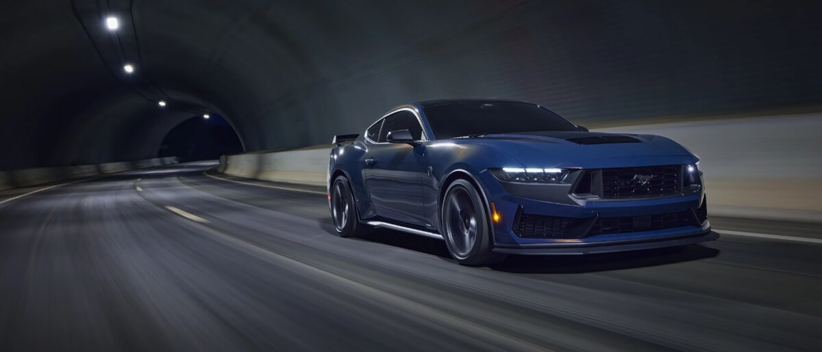 2025 Ford Mustang in Tunnel 2025 Ford Mustang in Tunnel