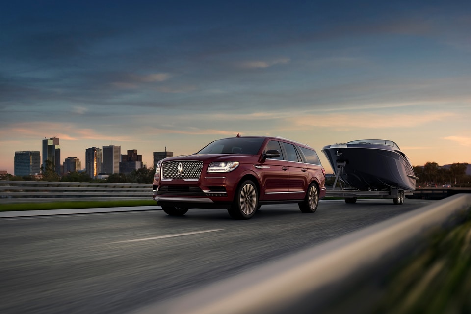 2021 Lincoln Navigator Reserve SUV Lincoln Navigator available from Pacifico Marple Lincoln near Philadelphia