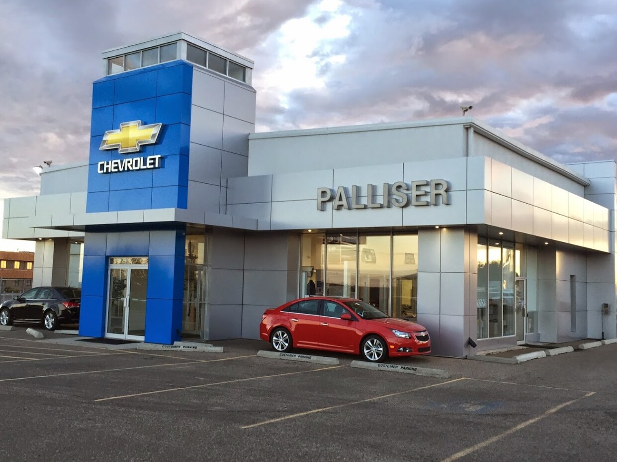 Palliser Chevrolet dealer in Innisfail Alberta.png