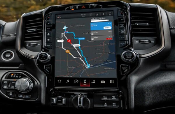 ram-1500-2023-navigation.png