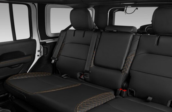 2023-jeep-wrangler-cargo-space-1.png