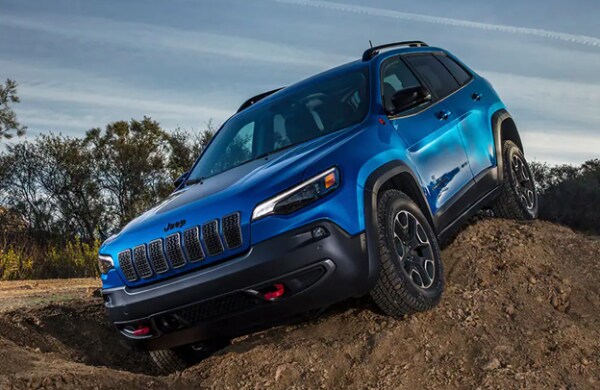 2023-jeep-cherokee-performance.png
