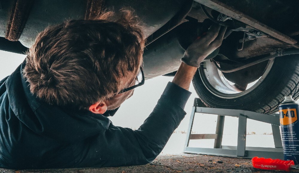 car-repair.jpg