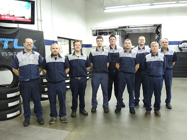 park_acura_techs_1014