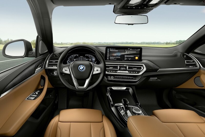 2024-bmw-x3 Interior.jpg