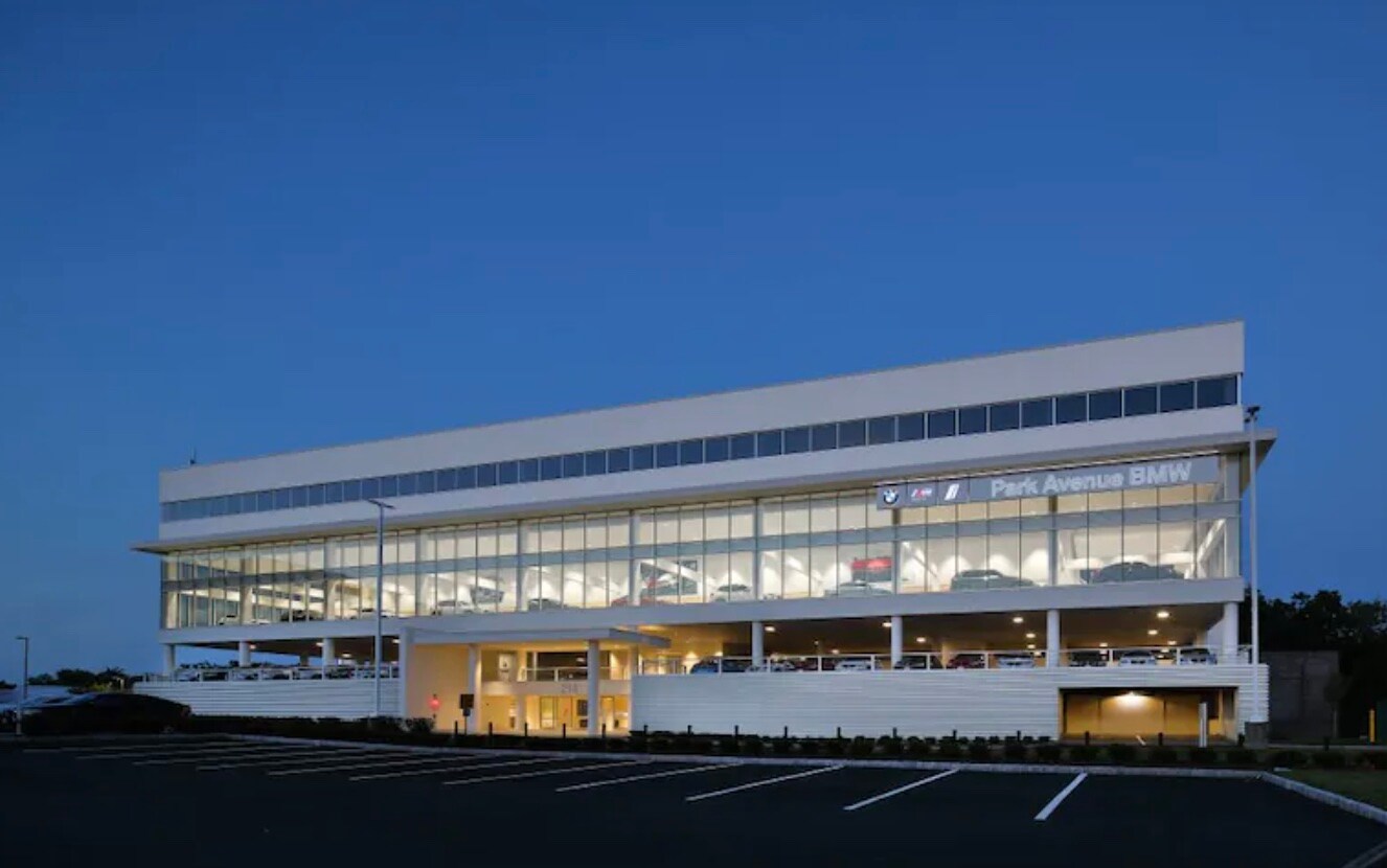 finance%20or%20lease%20your%20next%20vehicle%20at%20park%20ave%20bmw.jpg