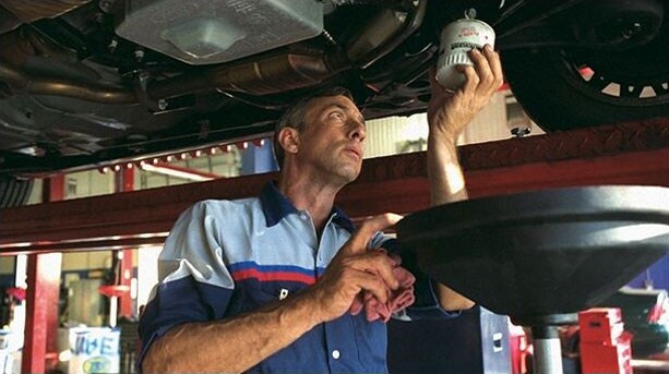 Oil Change Advice for Ford Vehicles - Ford Service & Schedule Maintenance - Park Cities Ford of Dallas