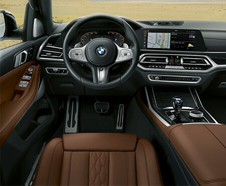 Dashboard of BMW X7