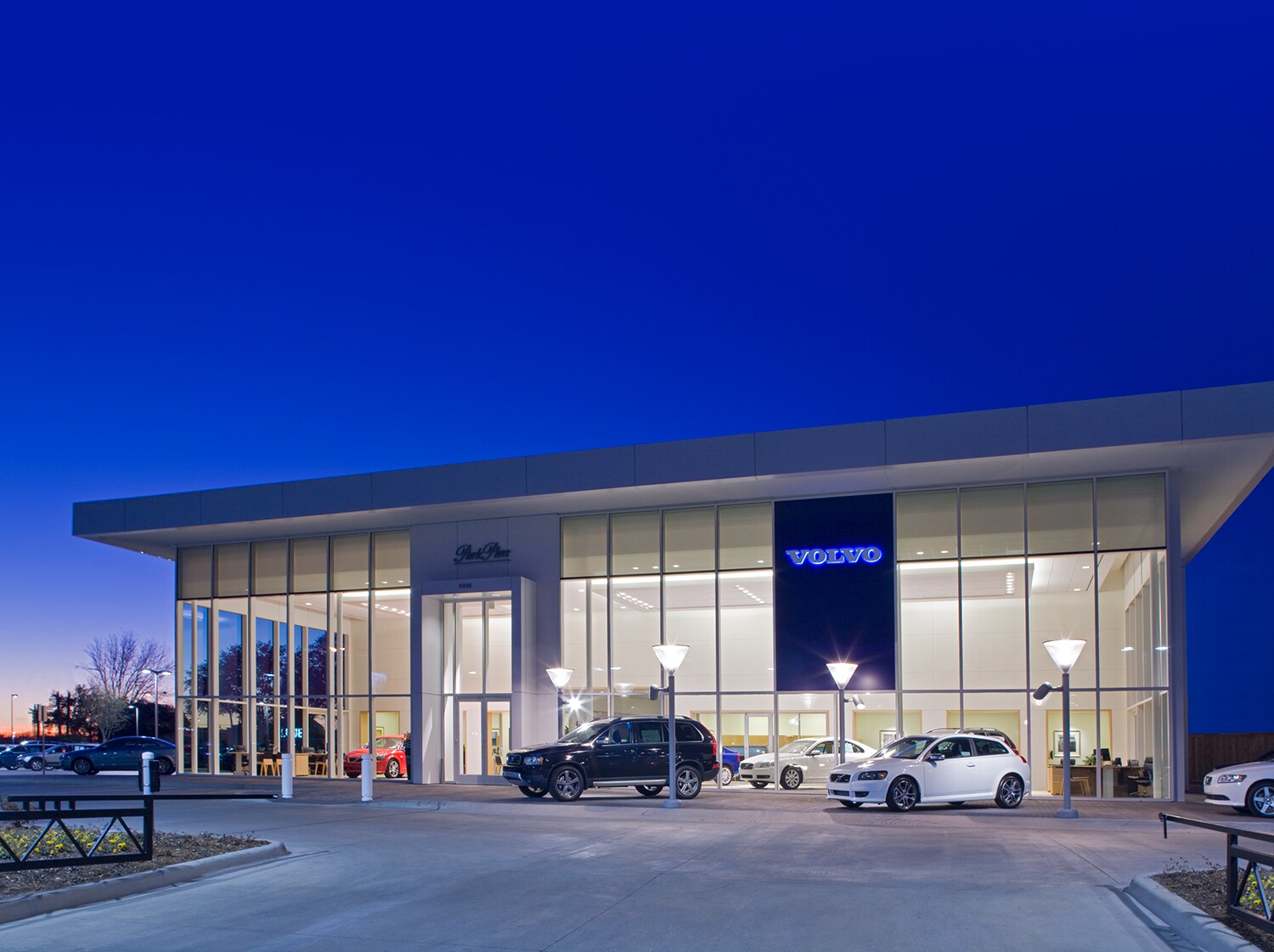 Volvo_2009_Exterior1.png
