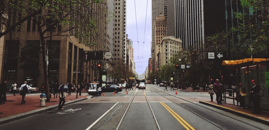 everyday-city-drive.jpg
