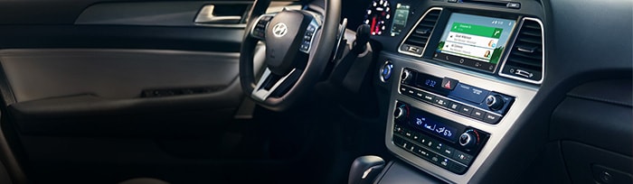 Parkway-wilmington-hyundai-technology.jpg