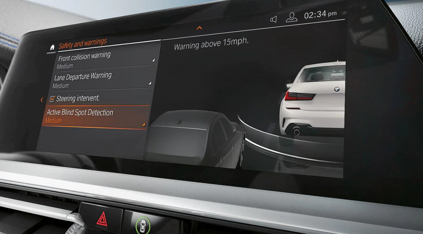 2021-bmw-3-series-driving-assistant.PNG