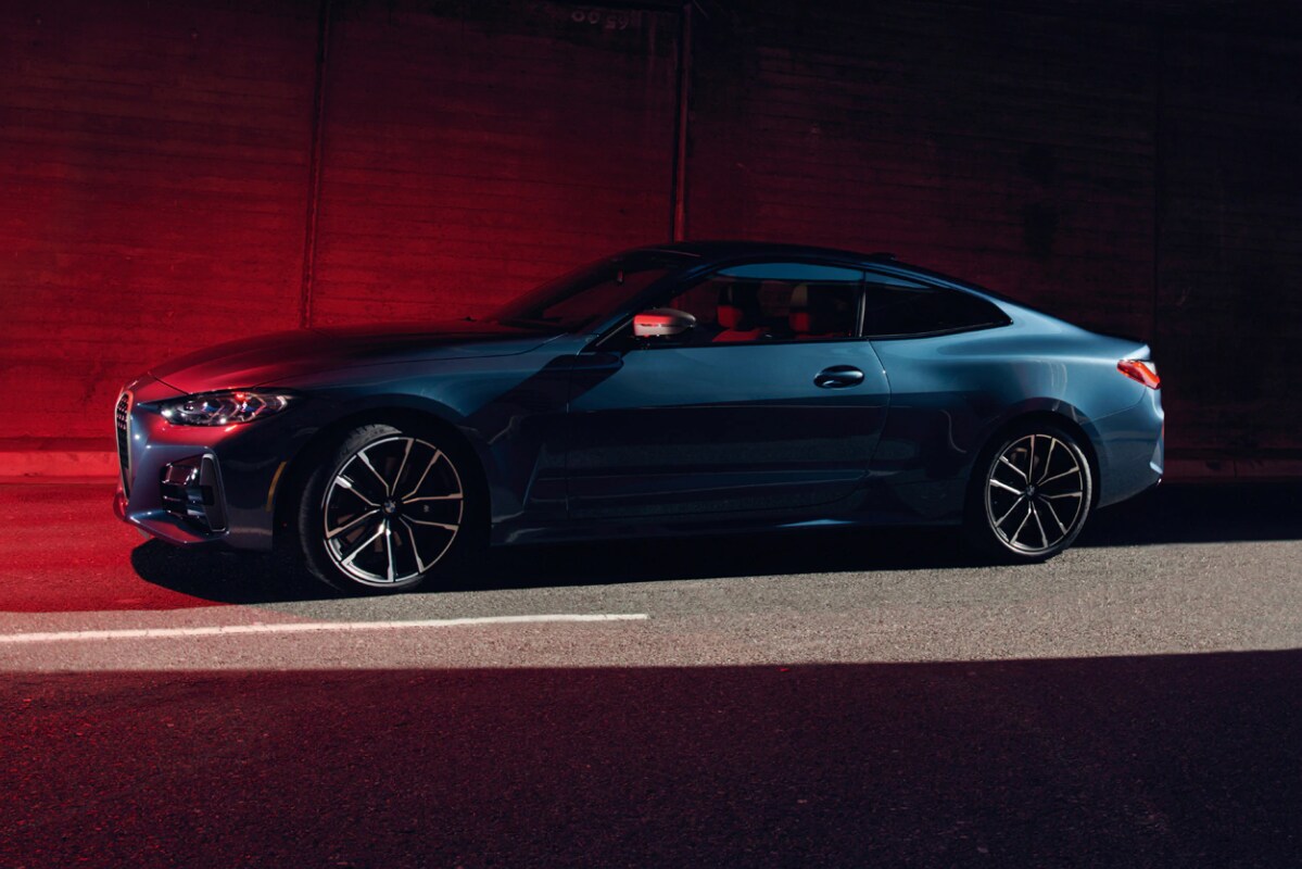 2021-bmw-4-series-coupe-side.PNG