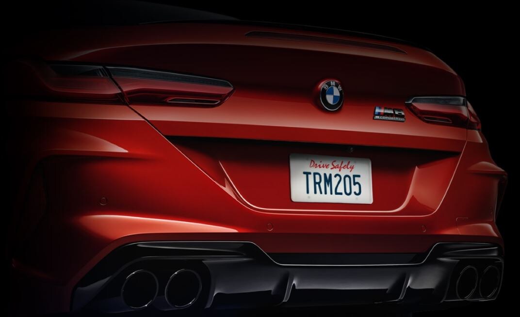 2022-bmw-m8-convertible-back-end.JPG