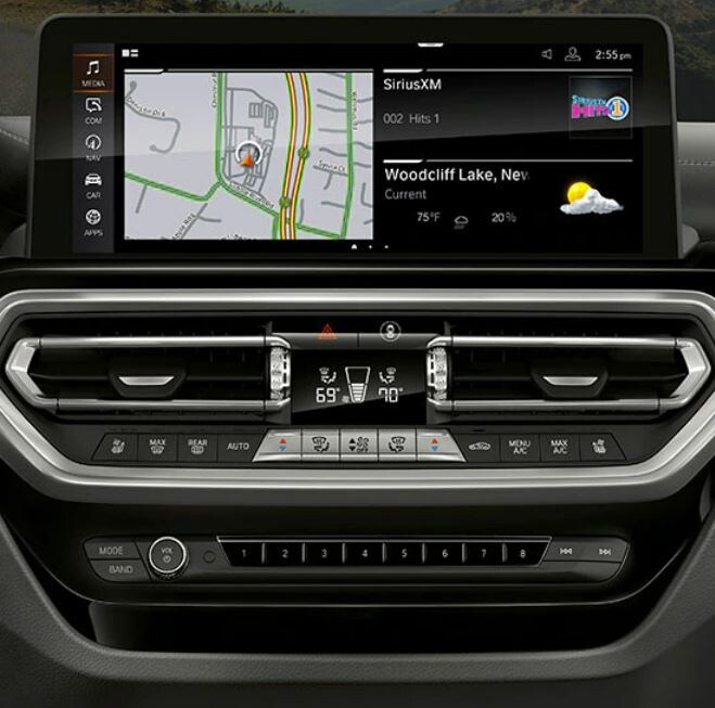 2022-bmw-x3-radio.JPG