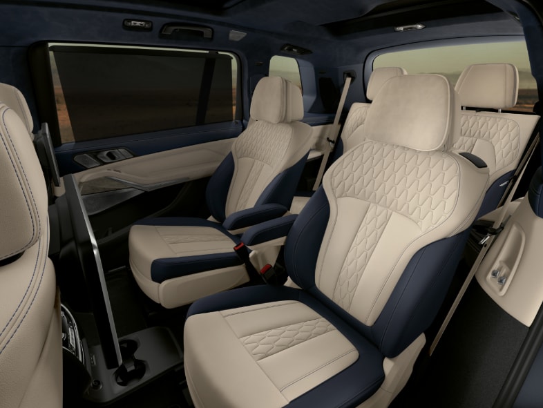 BMW X7 Seating