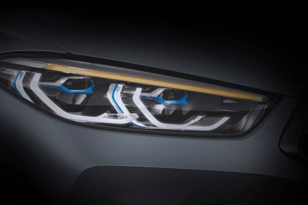 2022-bmw-8-series-gran-coupe-headlight.JPG