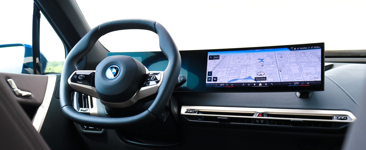 2025 BMW iX Technology