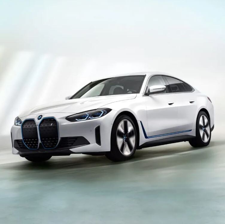 2022-bmw-i4-front-side-view.JPG