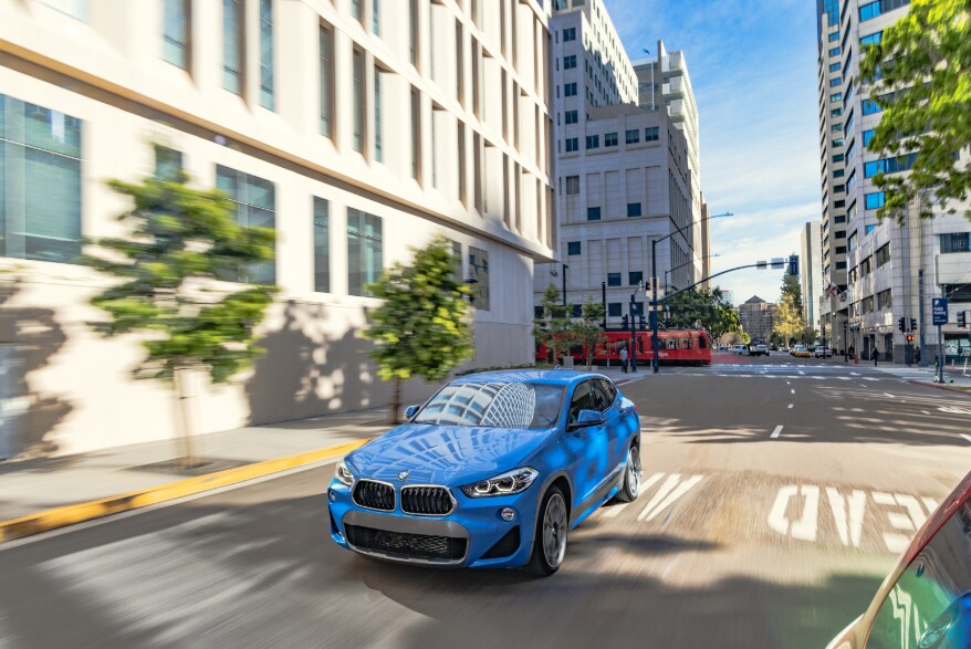 bmw-x3-blue-driving-2.PNG