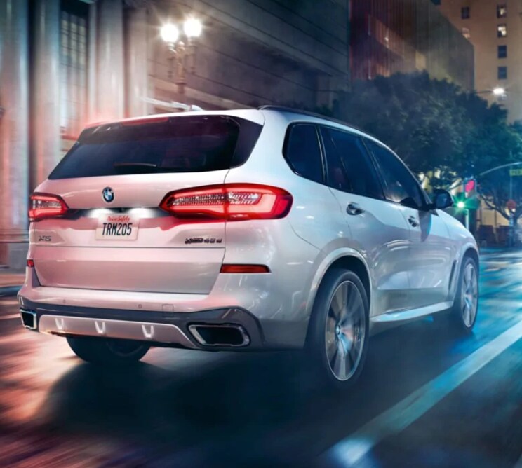 2021-bmw-x5-back.PNG