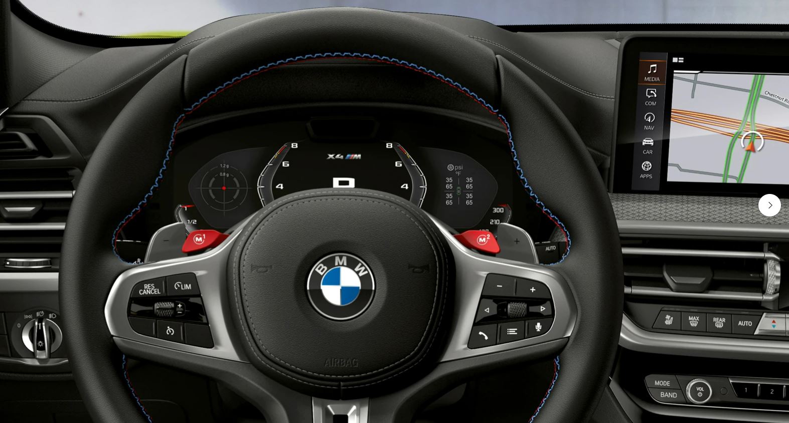 2022-bmw-x4-m-interior.JPG