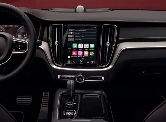 2021-volvo-s60-dash2.JPG