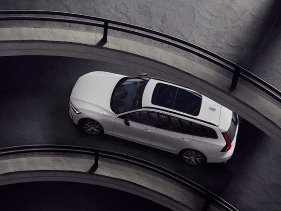 2021-volvo-v60-recharge-take-charge.JPG