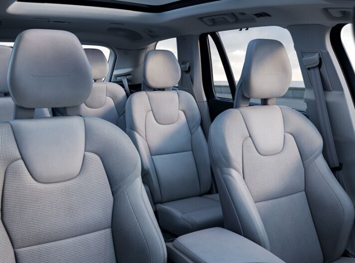 volvo-xc90-interior-seating1.PNG