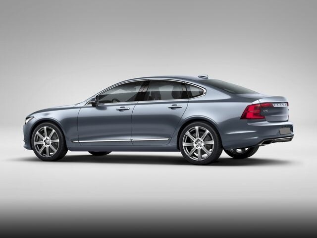 2017 Volvo S90
4.jpg