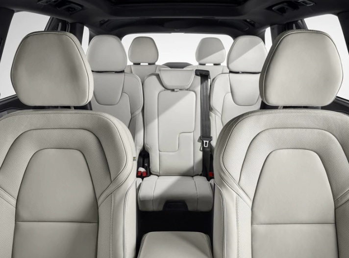volvo-xc90-interior-seating.PNG