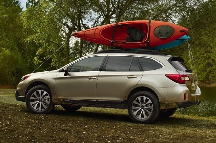 2018-Subaru-Outback-rear-view.jpg