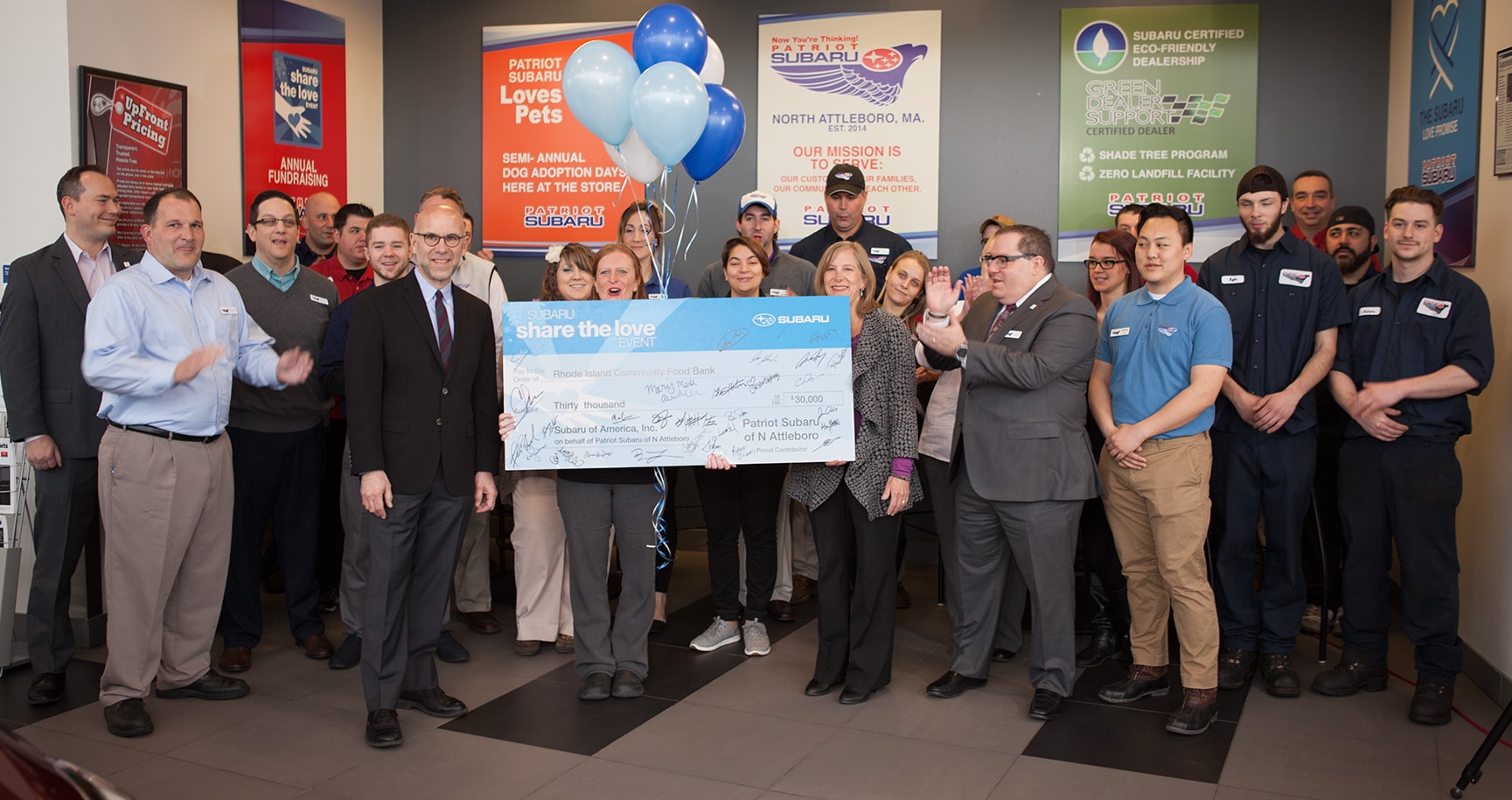 Patriot-Subaru-North-Attleboro-Rhode-Island-Food-Bank-Share-The-Love-3.jpg