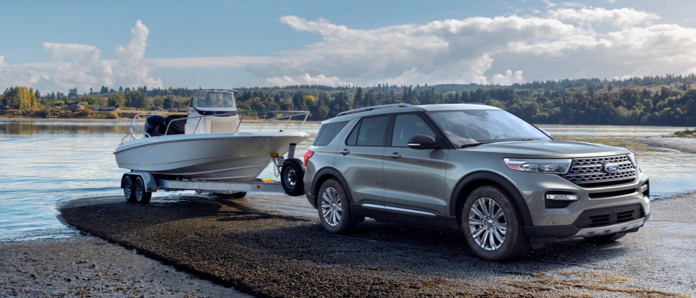 2021 Ford Explorer towing a boat