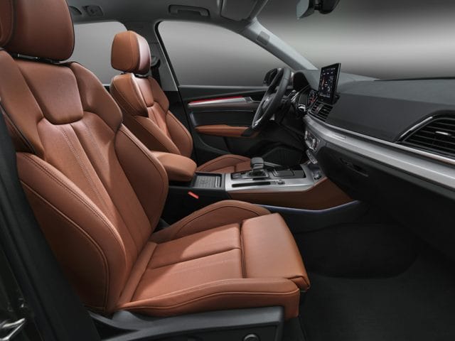 2021-Audi-Q5-Parsippany-NJ-Front-Dashboard.jpg