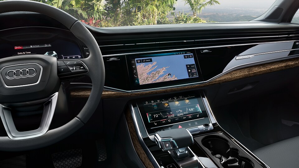 2021-Audi-Q7-Steering-Wheel-Parsippany-NJ.png