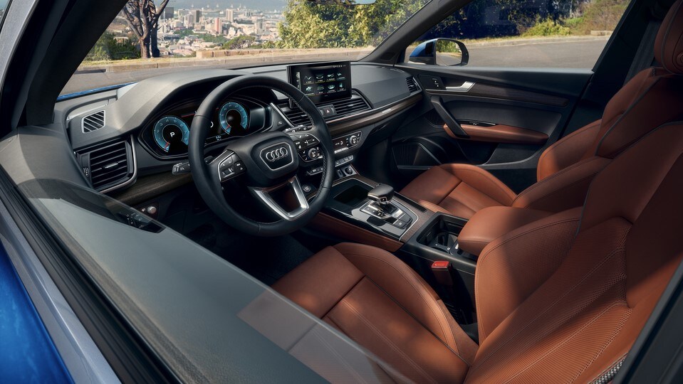 2021 Audi Q5 Driver's Seat