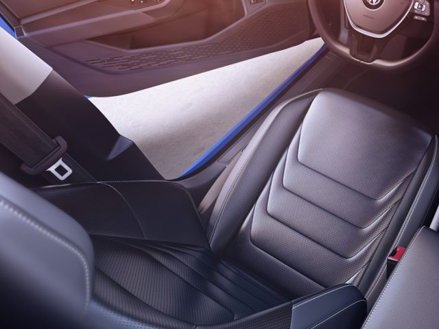 2021-VW-Jetta-Front-Seat-Bernardsville-NJ.jpg