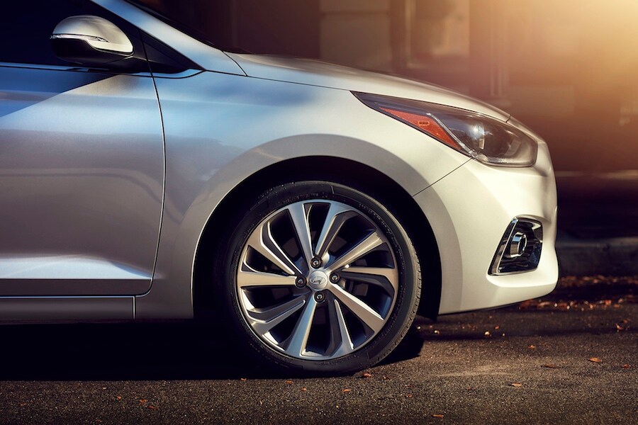 Hyundai Accent vs. Nissan Versa Comparison 2019 Hyundai Accent