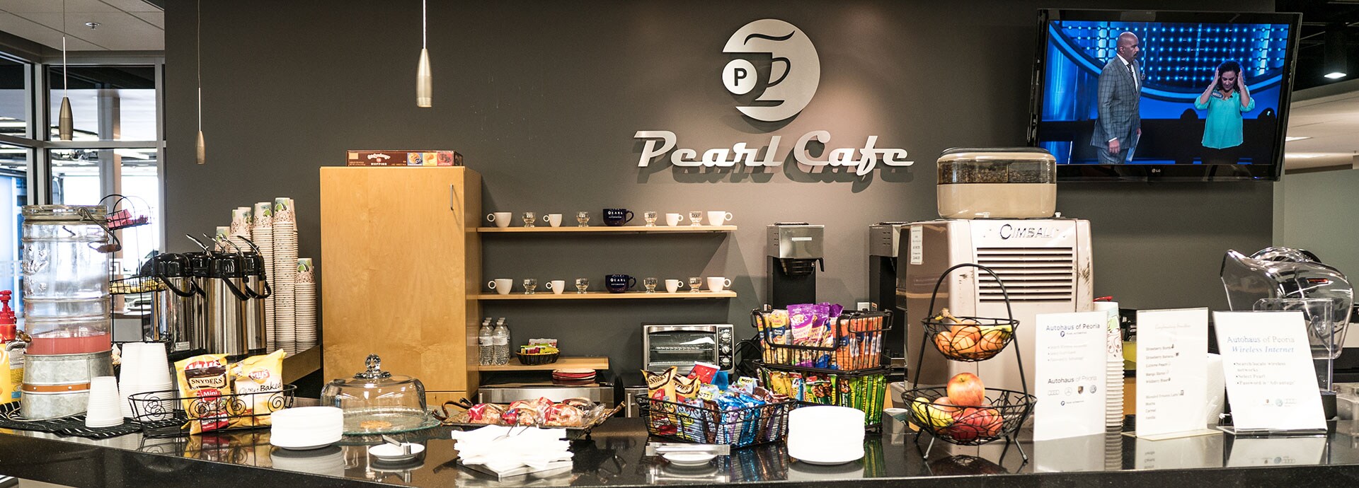 pearlcafephoto.jpg