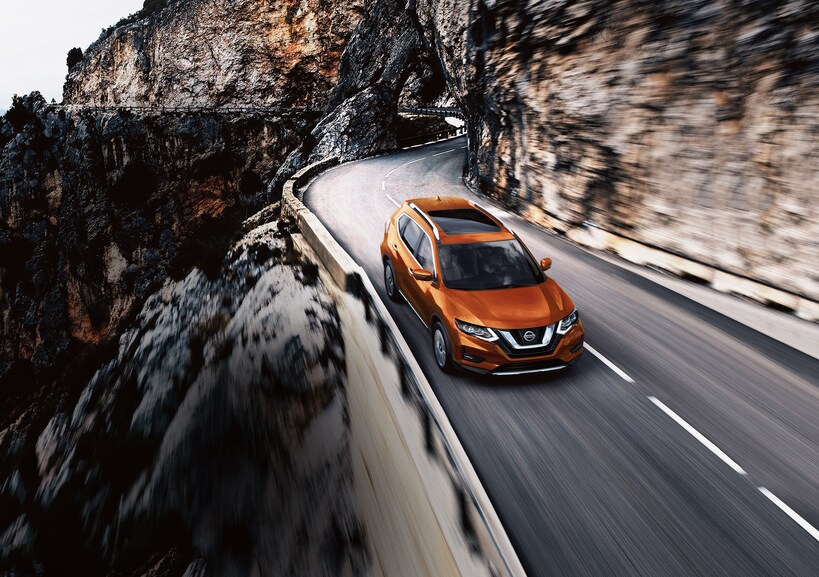 2018-Nissan-Rogue-SL-SUV-L01 (3).png
