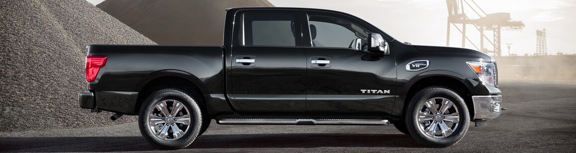 2019-Nissan-Titan-SL-CrewCab-Truck