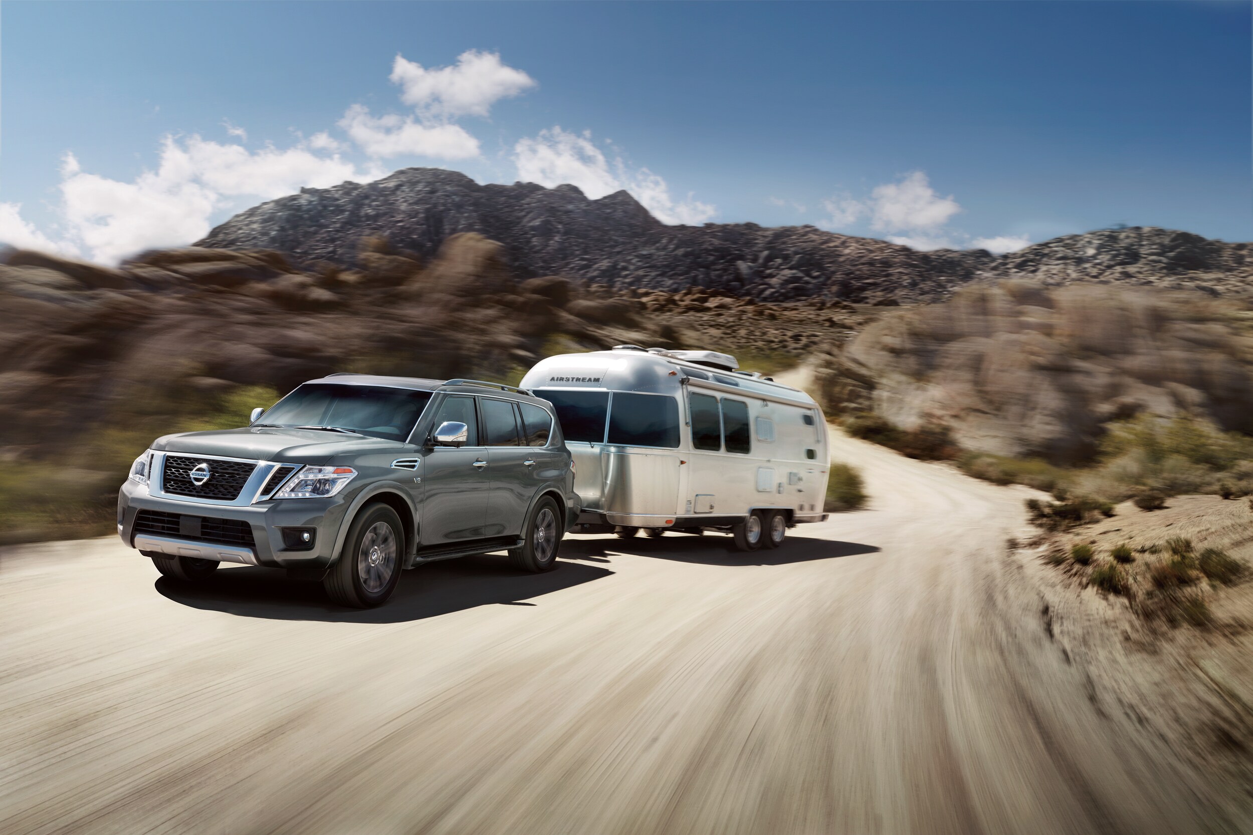2018-Nissan-Armada-SL-SUV-L01.jpg