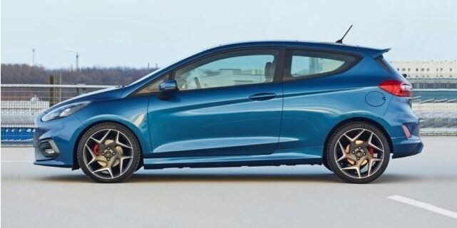 2019 Ford Fiesta bright blue_2.JPG